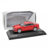  Audi A4 Avant, Ice silver, Scale 1 43 5011204213